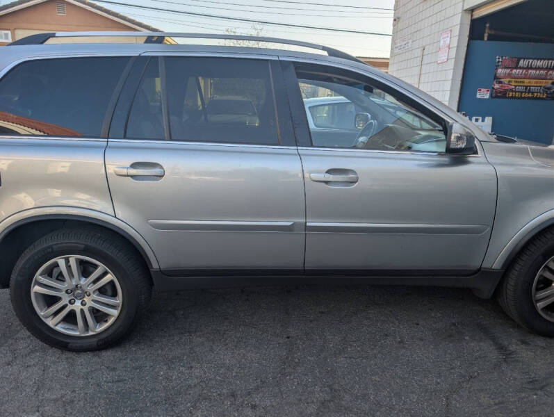2011 Volvo XC90 3.2