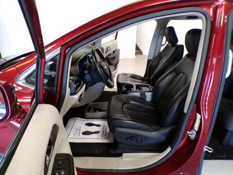 2018 Chrysler Pacifica Touring L