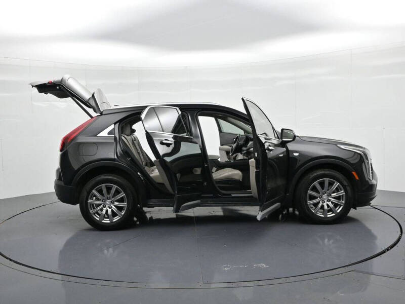 2020 Cadillac XT4 Premium Luxury