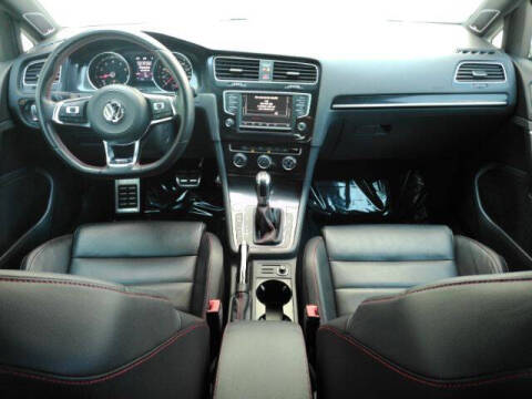 2017 Volkswagen Golf GTI