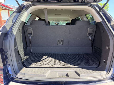 2017 Chevrolet Traverse LT