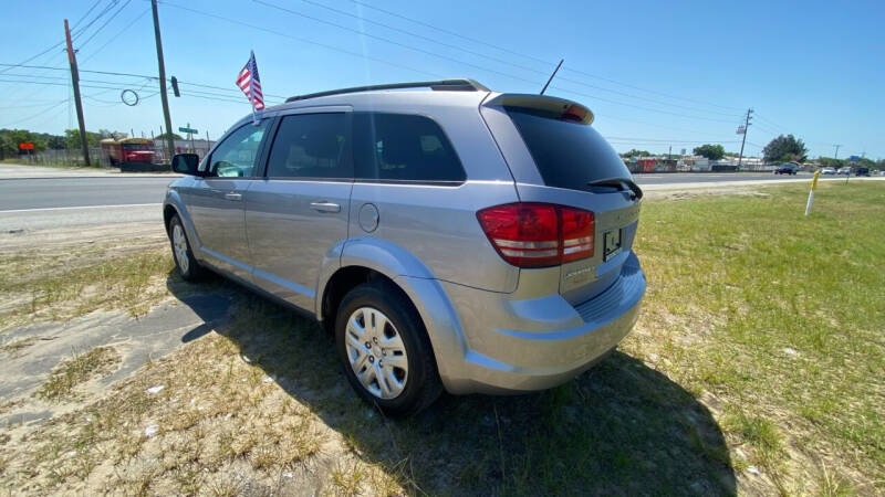 2017 Dodge Journey SE