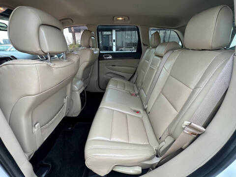 2015 Jeep Grand Cherokee Laredo