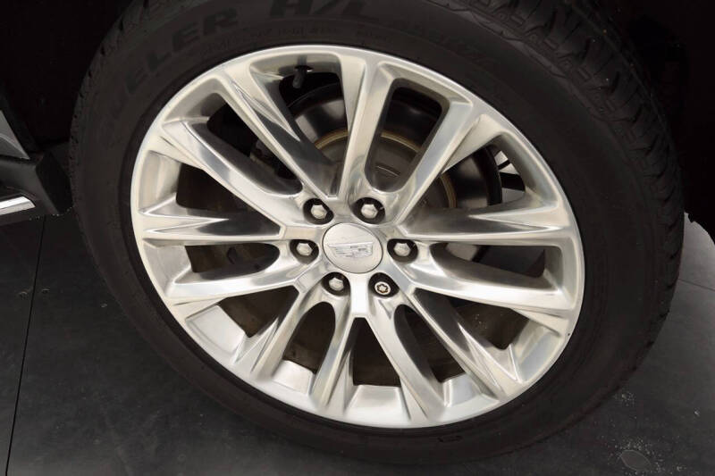 2019 Cadillac Escalade Luxury