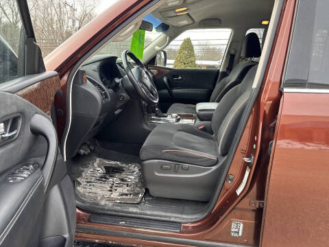 2017 Nissan Armada SV