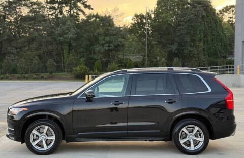 2016 Volvo XC90 T5 Momentum