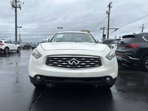 2011 Infiniti FX35