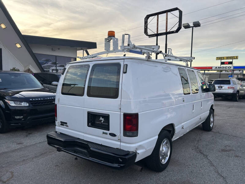 2013 Ford E-Series E-150
