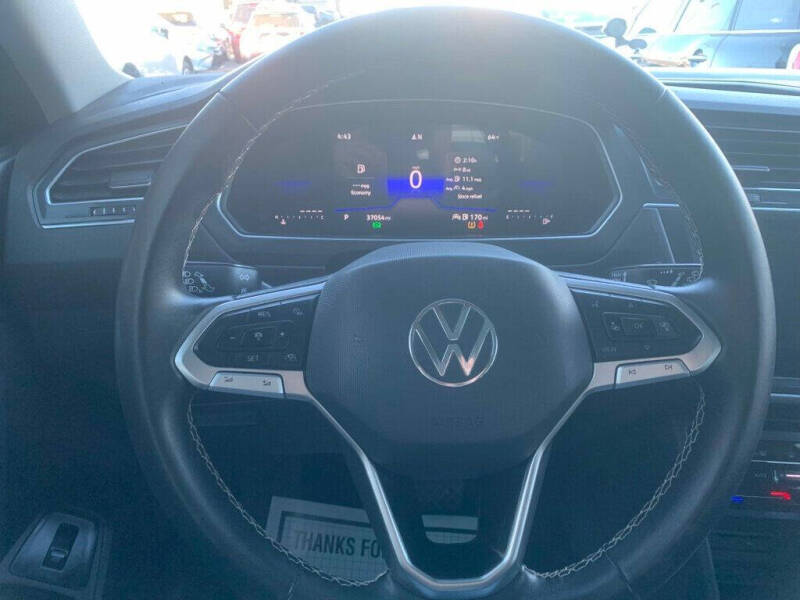 2023 Volkswagen Tiguan SE