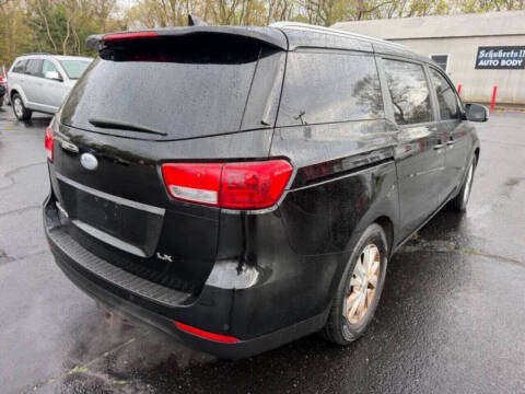 2017 Kia Sedona LX