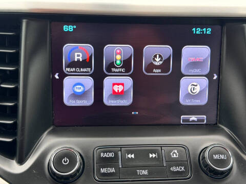2017 GMC Acadia SLT-1