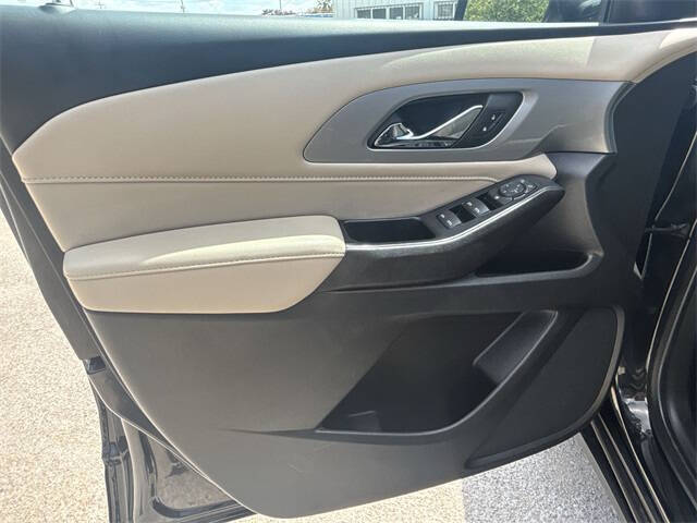 2022 Chevrolet Traverse LS