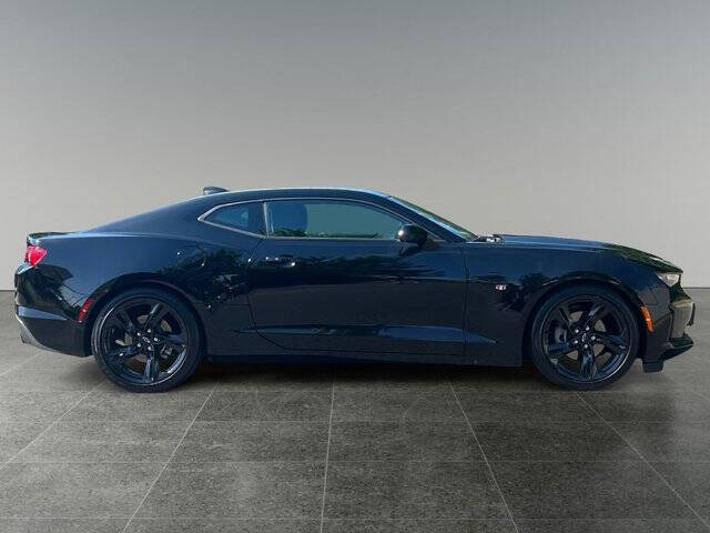 2024 Chevrolet Camaro LT