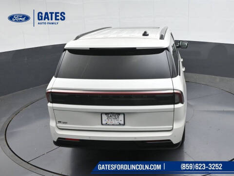 2025 Lincoln Navigator L Reserve