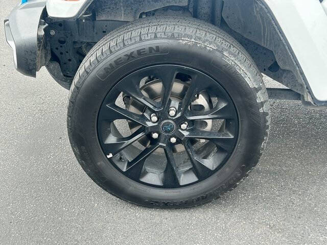 2024 Jeep Wrangler Sahara 4xe