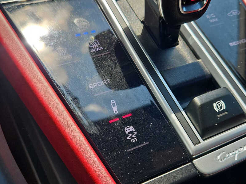 2023 Porsche Cayenne GTS