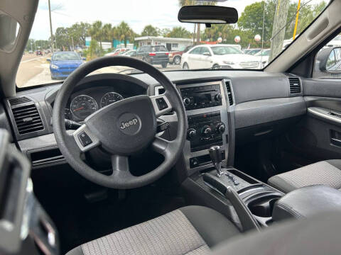 2009 Jeep Grand Cherokee Laredo