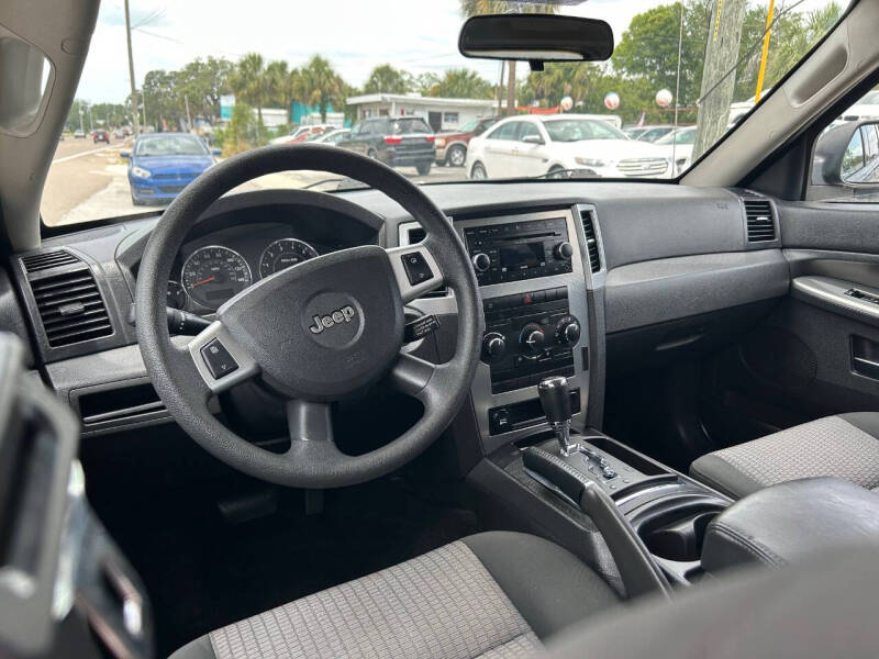 2009 Jeep Grand Cherokee Laredo