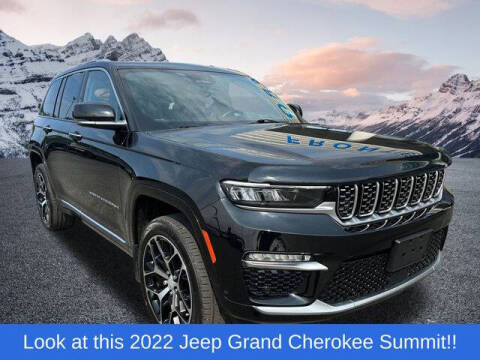 2022 Jeep Grand Cherokee Summit