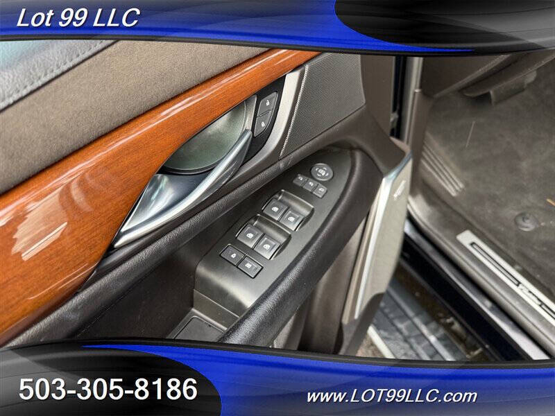 2017 Cadillac Escalade ESV Premium Luxury