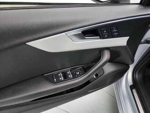 2017 Audi A4 2.0T quattro Premium Plus