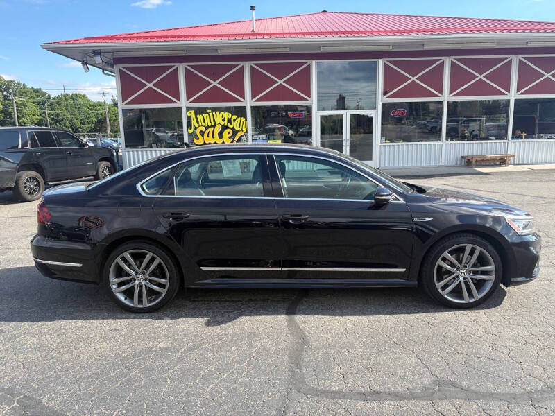 2019 Volkswagen Passat SE R-Line