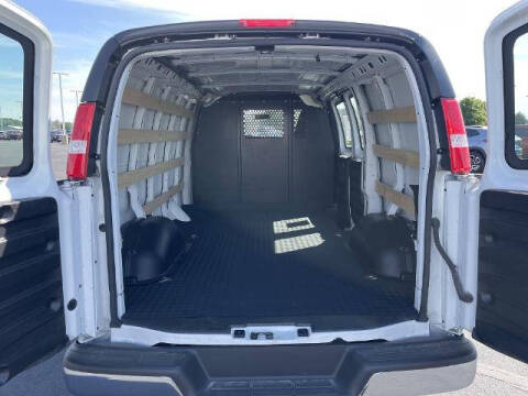 2024 Chevrolet Express 2500