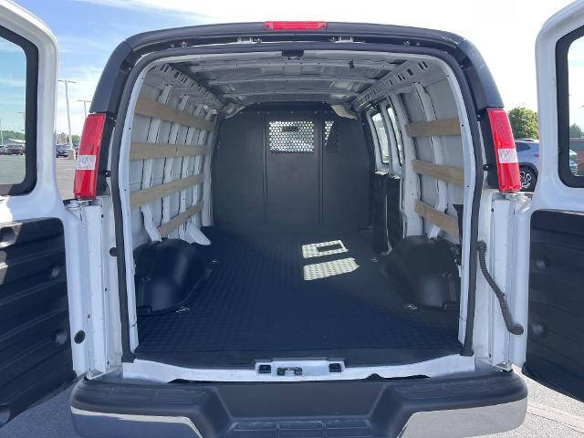 2024 Chevrolet Express 2500