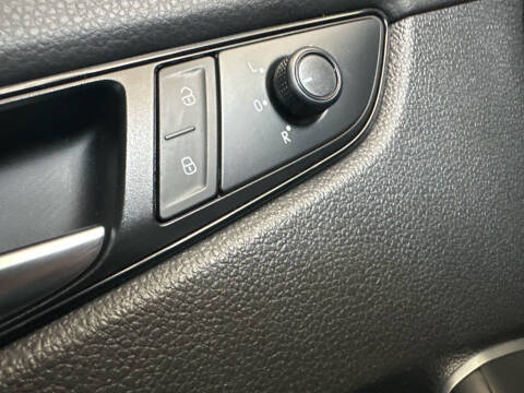 2020 Volkswagen Passat R-Line