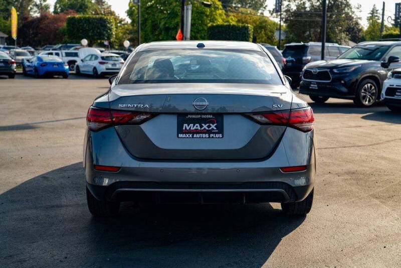 2024 Nissan Sentra SV