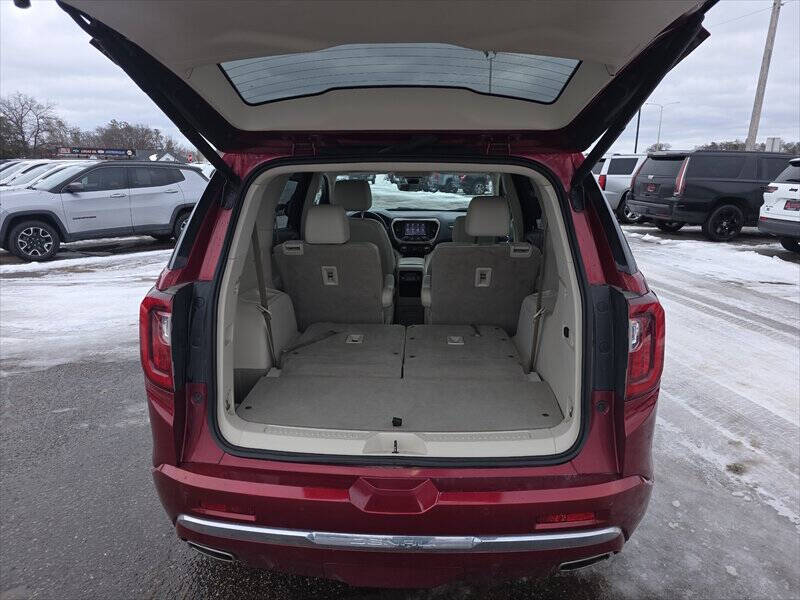2021 GMC Acadia Denali