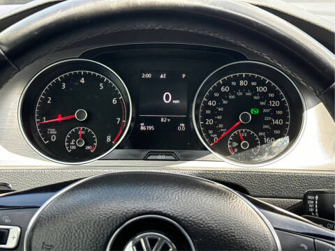 2016 Volkswagen Golf