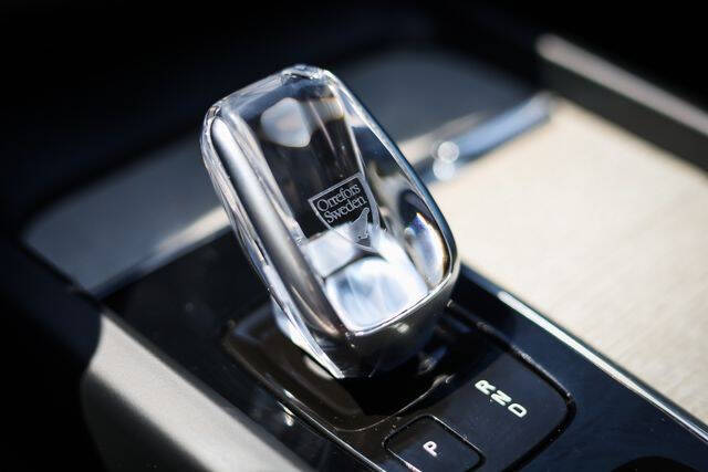2022 Volvo XC60 B5 Inscription