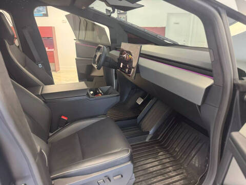 2024 Tesla Cybertruck