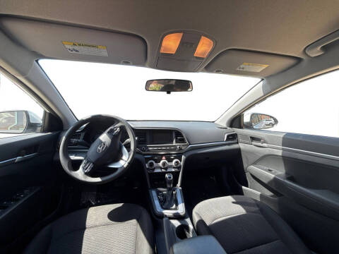 2019 Hyundai Elantra