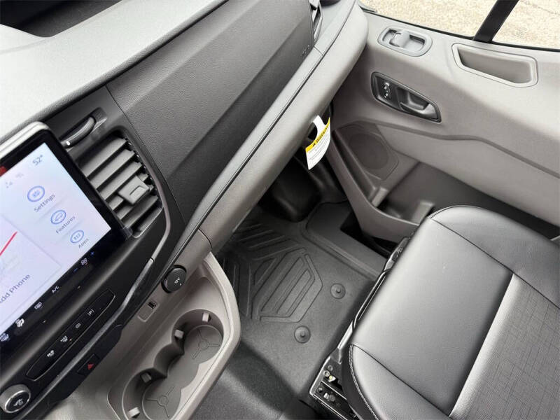 2026 Ford Transit 250