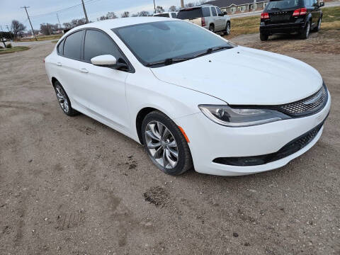 2015 Chrysler 200 S