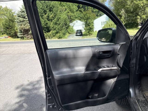 2022 Toyota Tacoma SR5 V6