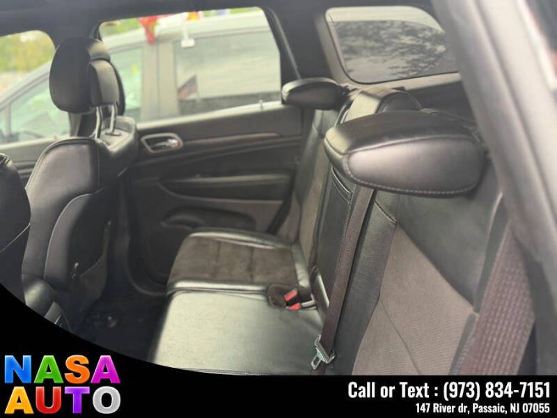 2019 Jeep Grand Cherokee Laredo E