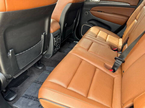 2017 Jeep Grand Cherokee Summit