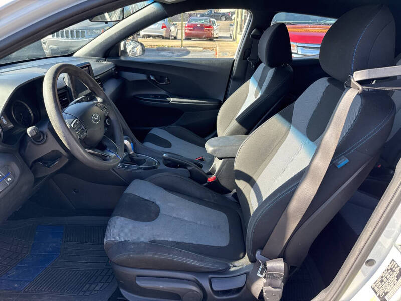 2019 Hyundai Veloster 2.0L