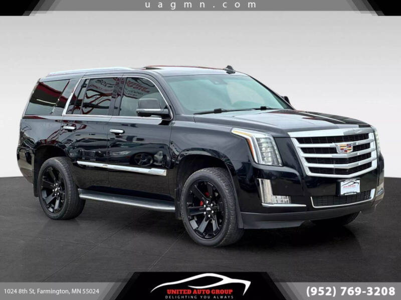 2016 Cadillac Escalade Luxury Collection