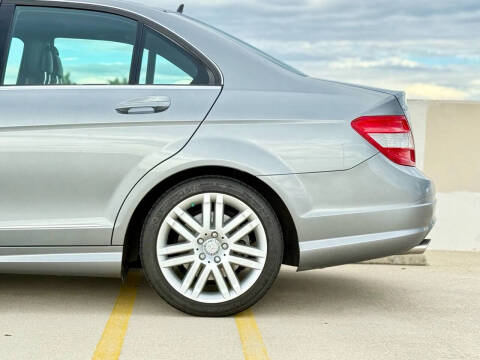 2009 Mercedes-Benz C-Class C 300 Sport