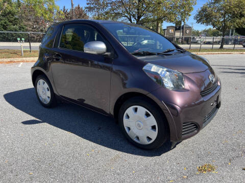 2013 Scion iQ