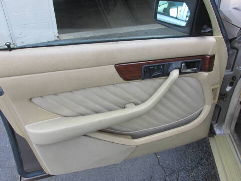 1990 Mercedes-Benz 420-Class 420 SEL