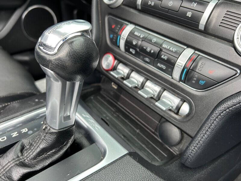 2020 Ford Mustang EcoBoost