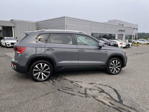 2023 Volkswagen Taos SE 4Motion