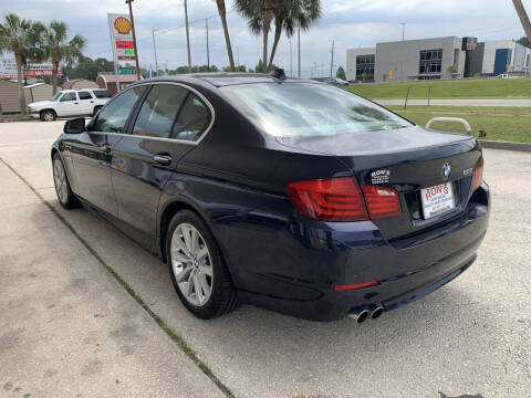 2011 BMW 5 Series 528i