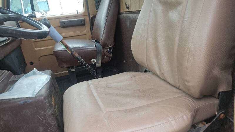 1987 International s2300