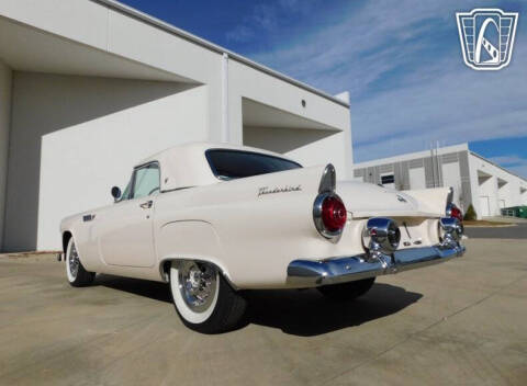 1955 Ford Thunderbird